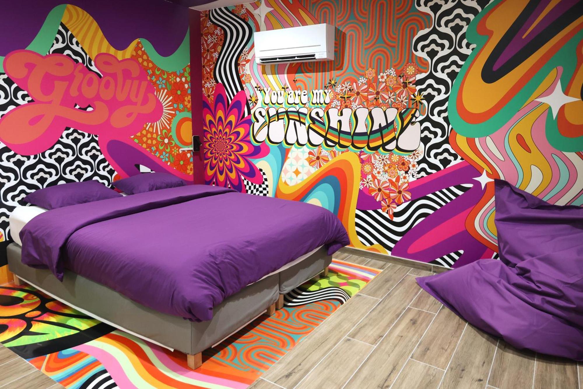 Capsule Groovy-Jacuzzi-Sauna-Billard-Netflix- Nintendo Switch & Jeux Mons Zewnętrze zdjęcie